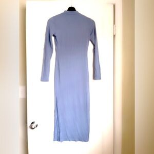 Forever 21 Small long maxi dress body on blue